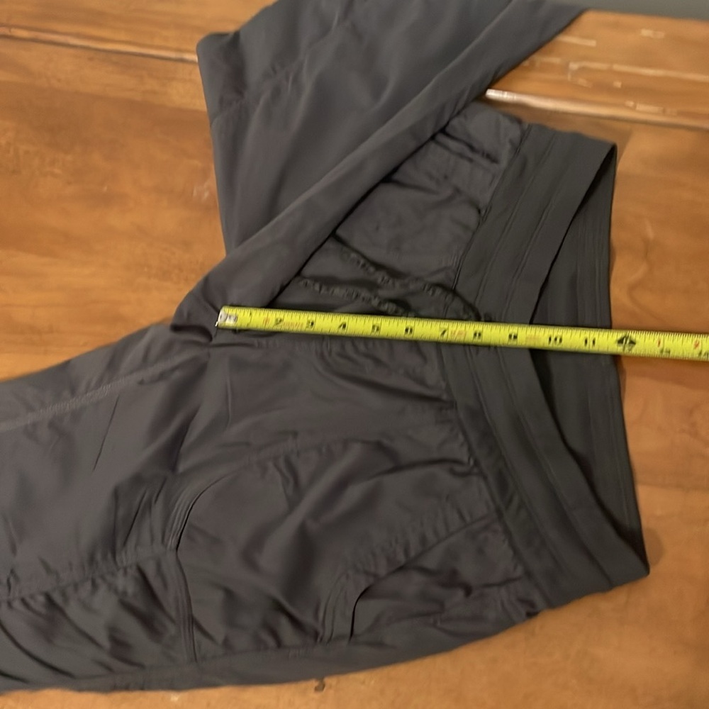 The North Face Nylon Capris Size Medium - Picture 5 of 14